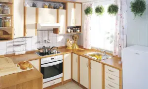 Space Optimization in a Small Kitchen