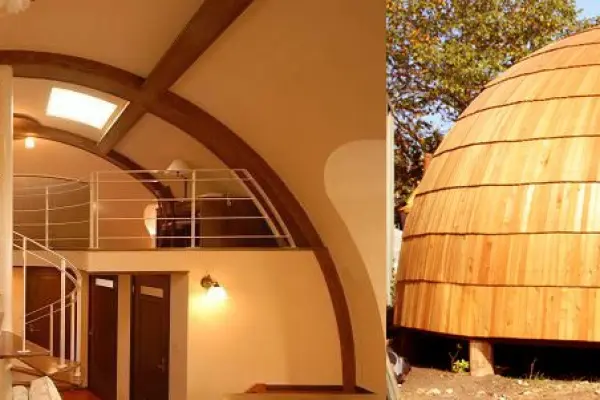 Дом в форме купола с высокой энергоэффективностью