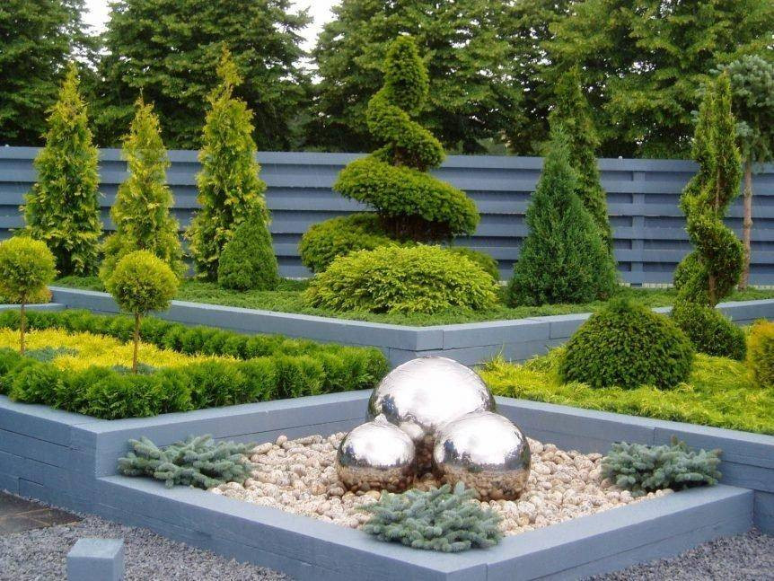 Seasonal Decorativeness: Creating Year-Round Garden Composition
