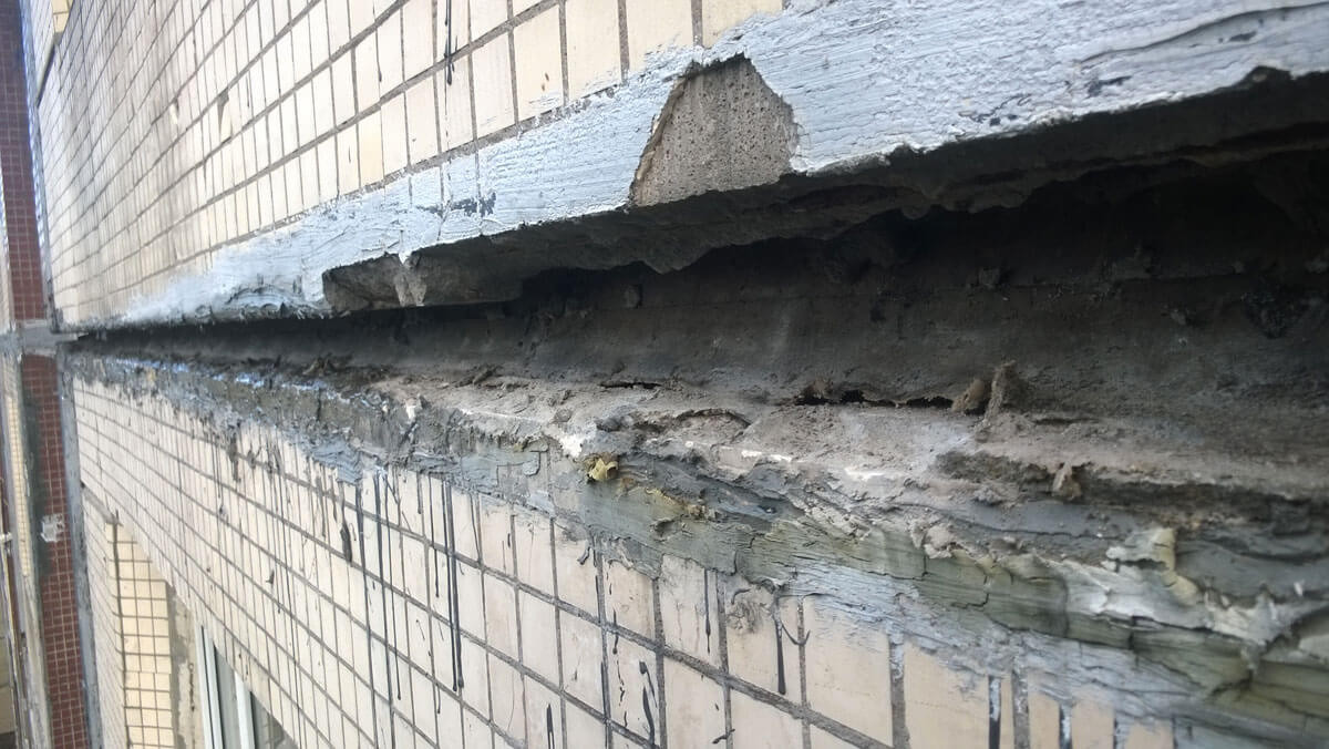 Чому руйнуються шви між панелями