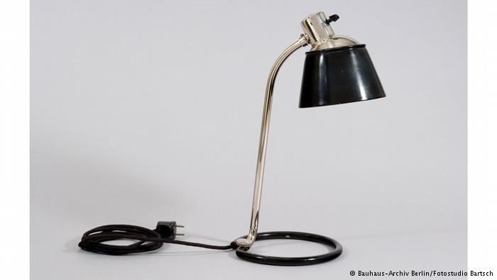 The famous Wagenfeld lamp